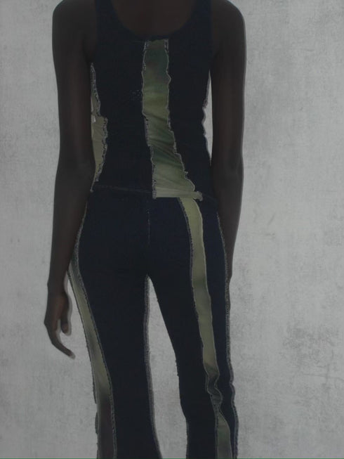 FLOWER SWITCHING FLARE PANTS -NAVY-